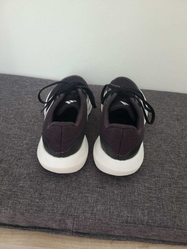 Adidas patike Vel 36 - Slika 3