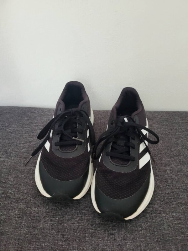 Adidas patike Vel 36 - Slika 2