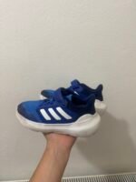 Adidas patike 32
