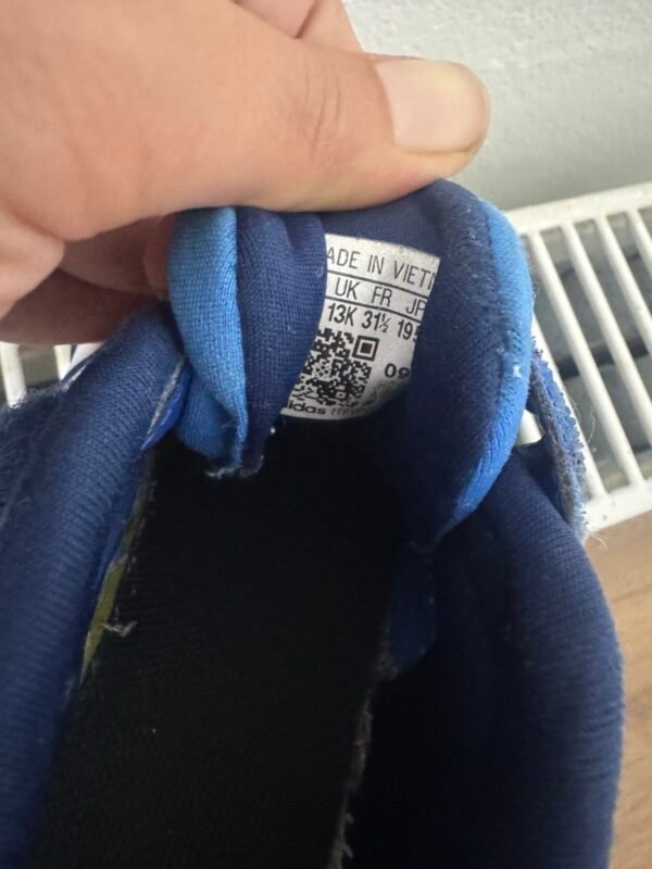 Adidas patike 32 - Slika 3