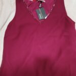 Nova bluza sa etiketom