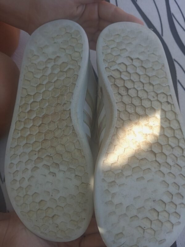 Adidas patike br. 33 - Slika 5