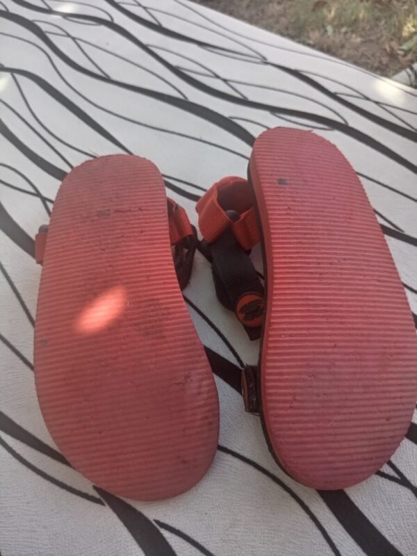 Marvel sandale br 32 - Slika 6