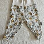 Pantalonice sa stopicama 62
