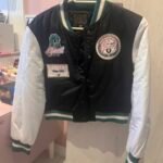 Jaknica Guess vel 10 god